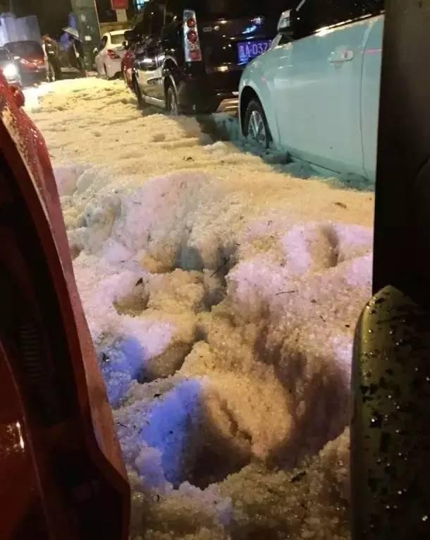 安徽暴雨最新通告，暴雨影响及应对举措